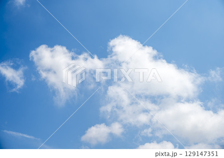 夏の空 青空 晴れ 夏 8月 イメージ 【神奈川県】 夏の空 青空 晴れ 夏 8月 イメージ 【神奈川県】 129147351
