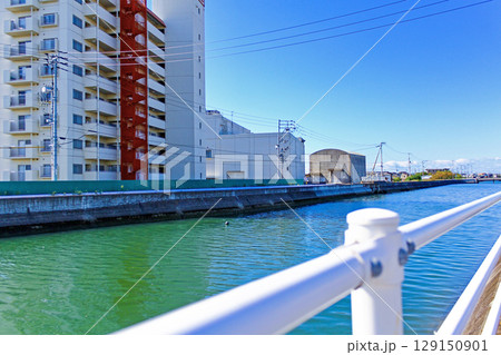 【香川】初秋の観音寺　鮮やかな一の谷川 129150901