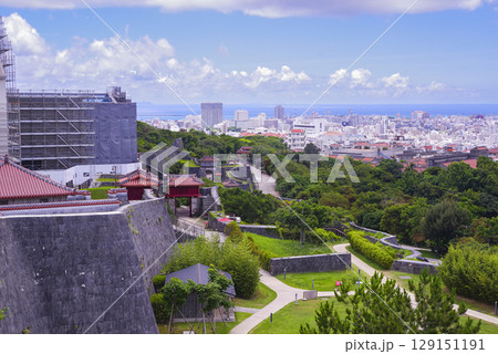 首里城から見下ろす那覇市の風景 首里城から見下ろす那覇市の風景 129151191