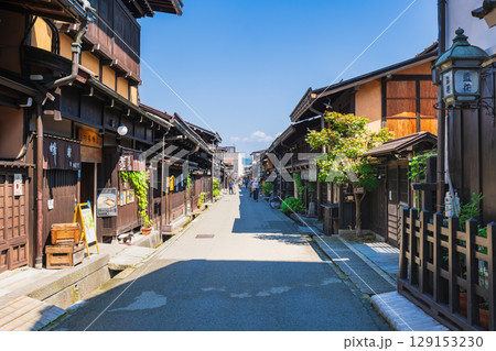 夏の飛騨高山 上三之町 古い町並 夏の飛騨高山 上三之町 古い町並 129153230