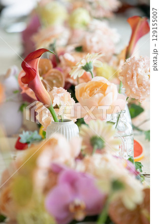 豪華な生花装飾 パーティーイベント 豪華な生花装飾 パーティーイベント 129155007