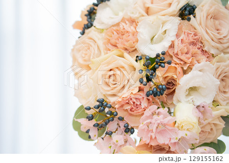 桜を使ったブーケ　ピンク色で恋愛運UP 129155162