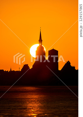 Hanse city Stralsund silhouette in the evening Hanse city Stralsund silhouette in the evening 129157865