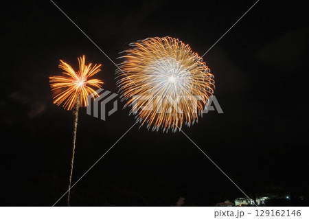 さがみ湖湖上祭花火大会の花火 さがみ湖湖上祭花火大会の花火 129162146