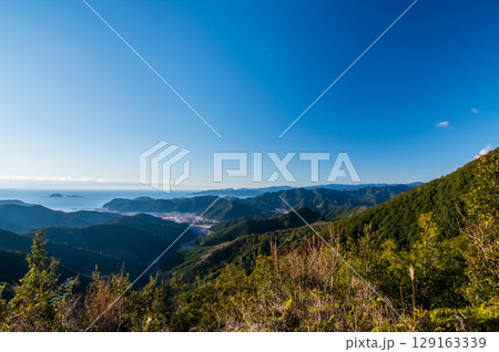 世界遺産 熊野古道 伊勢路『ツヅラト峠』 頂上見晴台からの絶景 世界遺産 熊野古道 伊勢路『ツヅラト峠』 頂上見晴台からの絶景 129163339