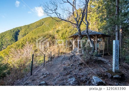 世界遺産 熊野古道 伊勢路『ツヅラト峠』 頂上見晴台 世界遺産 熊野古道 伊勢路『ツヅラト峠』 頂上見晴台 129163390