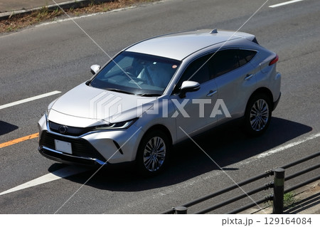 国産SUV車両 129164084