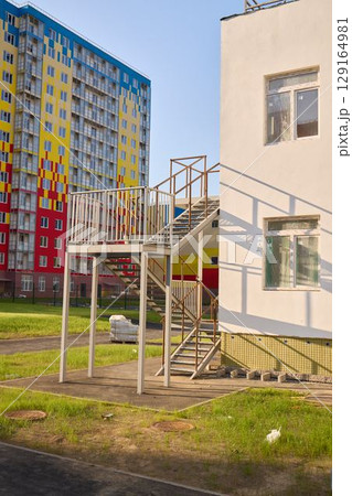 Exploring Modern Residential Architecture Featuring Vibrant and Colorful Buildings in Various Cities 129164981