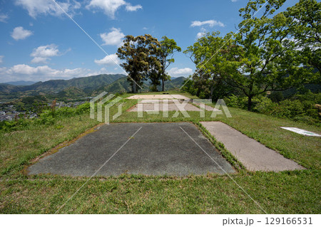 河後森城の主郭跡全景 河後森城の主郭跡全景 129166531