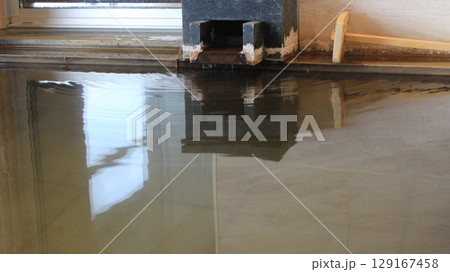 伊香保温泉　リゾートホテルの客室温泉 129167458