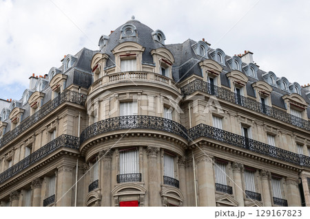 The Elegant Parisian Architecture with Classic Balconies The Elegant Parisian Architecture with Classic Balconies 129167823