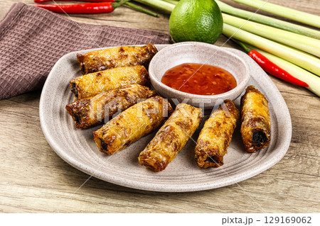 Vietnamese fried stuffed spring roll Vietnamese fried stuffed spring roll 129169062