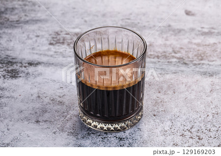 Hot americano coffee in the glass 129169203