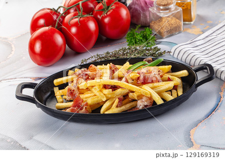 French fry potato with bacon 129169319