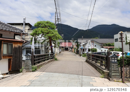 北国街道上田宿 柳町にある神宮橋 北国街道上田宿 柳町にある神宮橋 129170348