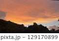 石垣島上空に現れた巨大オレンジ雲 129170899