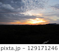 夕焼け 129171246