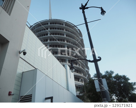 ハリウッド通りの夕暮れとキャピトルレコード 129171921