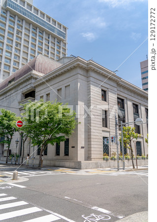 神戸旧居留地の神戸市立博物館（旧横浜正金銀行神戸支店）人文科学系博物館（南蛮美術館と考古館が統合） 129172772