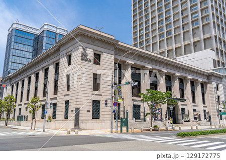 神戸旧居留地の神戸市立博物館(旧横浜正金銀行神戸支店)人文科学系博物館(南蛮美術館と考古館が統合) 神戸旧居留地の神戸市立博物館(旧横浜正金銀行神戸支店)人文科学系博物館(南蛮美術館と考古館が統合) 129172775