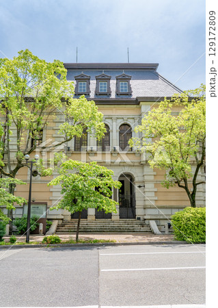 兵庫県公館　北玄関（旧神戸県庁本庁舎）県の迎賓館および資料館　明治時代のルネサンス様式近代建築 129172809