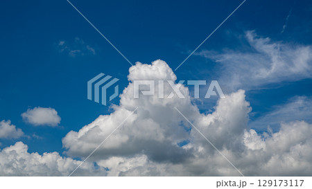 夏雲と青空 長野県白馬村 夏雲と青空 長野県白馬村 129173117