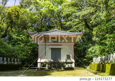 四国八十八箇所24番　最御崎寺　霊宝殿　高知県室戸市 129173277