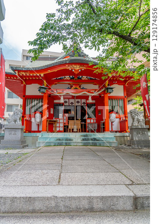 神戸八社巡り　四宮神社（生田裔神八社の四柱目）拝殿（四宮弁財天）　神戸市中央区中山手通 129174856