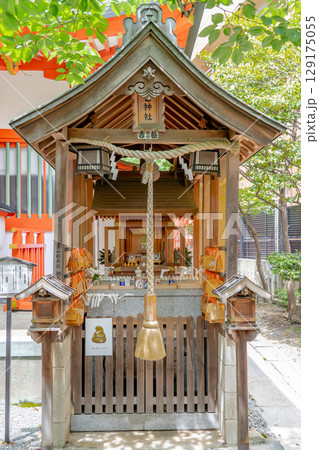 神戸八社巡り　四宮神社（生田裔神八社の四柱目）境内社　巳神社（弁財天巳大神）　神戸市中央区中山手通 129175055