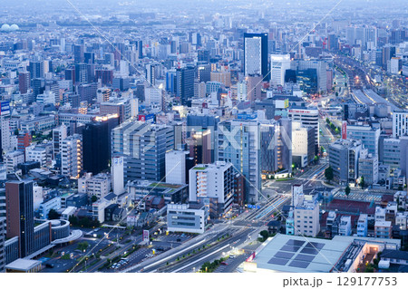 早朝のJR名古屋駅周辺（名古屋プリンスホテルスカイタワーより） 129177753