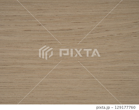 The serene alignment of oak wood veneer radiates with a spectrum of almond, biscuit, and sandy tones The serene alignment of oak wood veneer radiates with a spectrum of almond, biscuit, and sandy tones 129177760