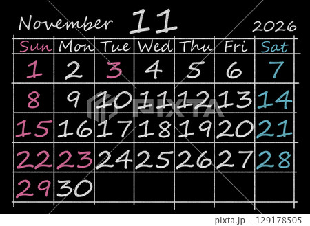 カレンダー 2026 黒板 129178505