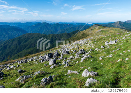 秋の四国カルスト 秋の四国カルスト 129179493