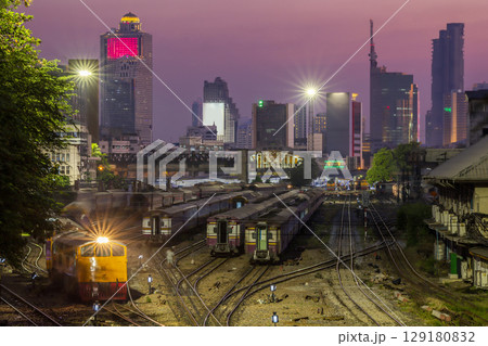 Hua Lamphong Railway Station In downtown Bangkok,Thailand.. (Soft Focus) 129180832