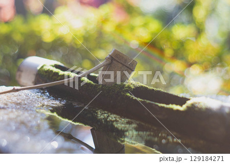 ひしゃくと水場 129184271