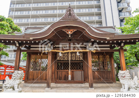 神戸八社巡り　八宮神社／六宮神社（生田裔神八社の八柱目／六柱目）拝殿（村の鎮守社）神戸市中央区楠町 129184430