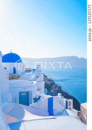 サントリーニ島の美しい風景 129185575