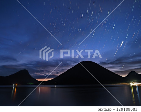 雲の多い日の夜明け(20250731033907) 雲の多い日の夜明け(20250731033907) 129189683