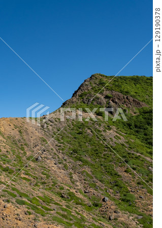 栃木県 那須山 登山道の風景 129190378