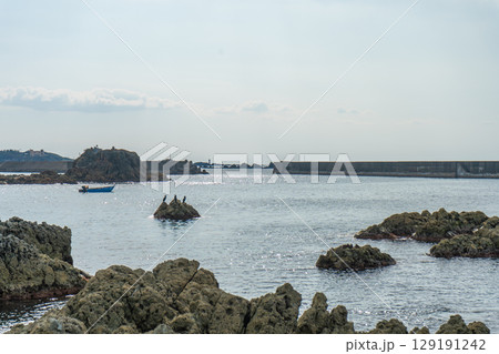 新潟県佐渡市 佐渡島七浦海岸 新潟県佐渡市 佐渡島七浦海岸 129191242