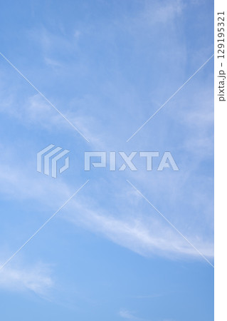 夏の空 青空 晴れ 夏 8月 イメージ 【神奈川県】 夏の空 青空 晴れ 夏 8月 イメージ 【神奈川県】 129195321