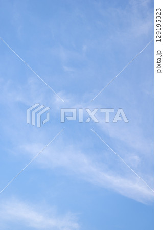 夏の空 青空 晴れ 夏 8月 イメージ 【神奈川県】 夏の空 青空 晴れ 夏 8月 イメージ 【神奈川県】 129195323