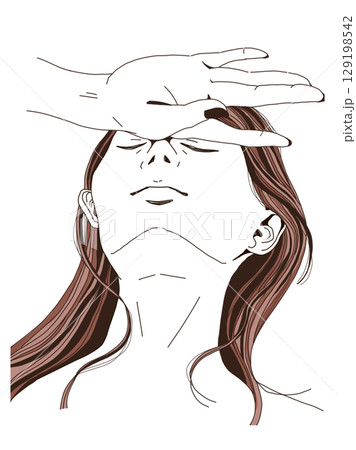 額に手を当てて目を閉じる女性 129198542