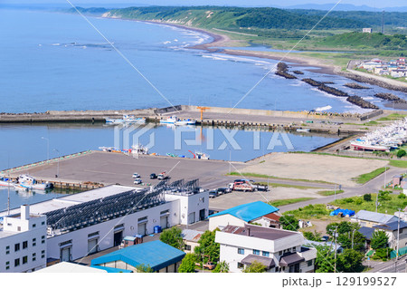 白糠町の港と海を望む、岬の森東山公園からの展望  129199527