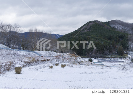 冬の明日香村_日本の原風景 冬の明日香村_日本の原風景 129201581