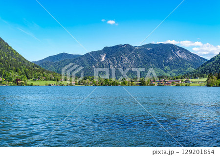 Hiking trail around Lake Schliersee in the bavarian alps at Schliersee, Upper Bavaria, Germany in Europe 129201854