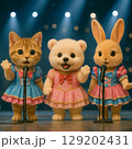 アイドル衣装を着た猫と動物たちのステージショー（AIイラスト） 129202431