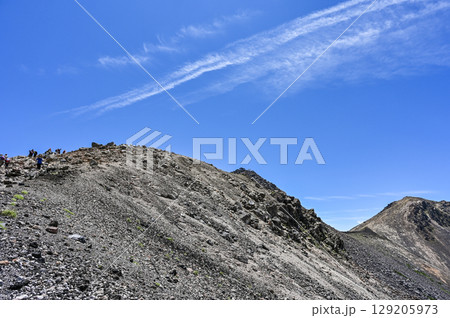 日本の北アルプスの乗鞍岳 129205973