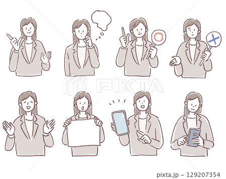 携帯電話を、紙、タブレットを持ったスーツの女性、セット 携帯電話を、紙、タブレットを持ったスーツの女性、セット 129207354