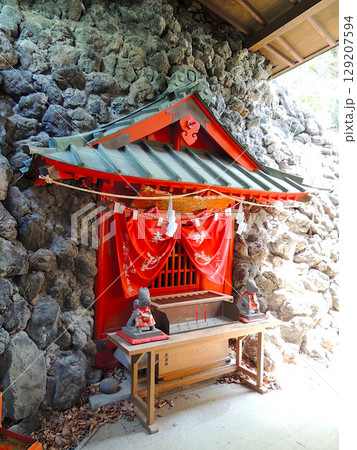 鼻顔稲荷神社 129207594